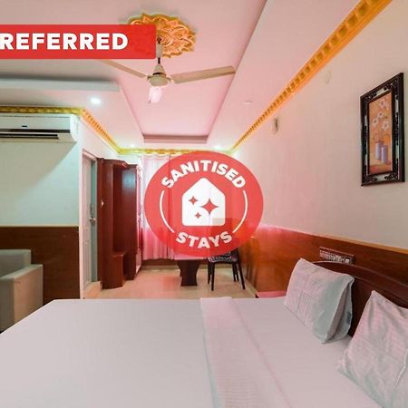 Capital O 84002 Hotel Top In Town President Kushālnagar Exterior foto