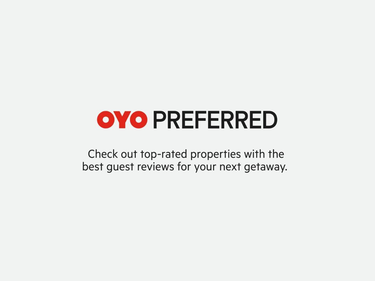 Capital O 84002 Hotel Top In Town President Kushālnagar Exterior foto